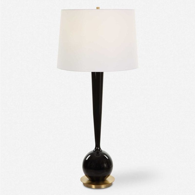 Akiylah Ceramic Table Lamp
