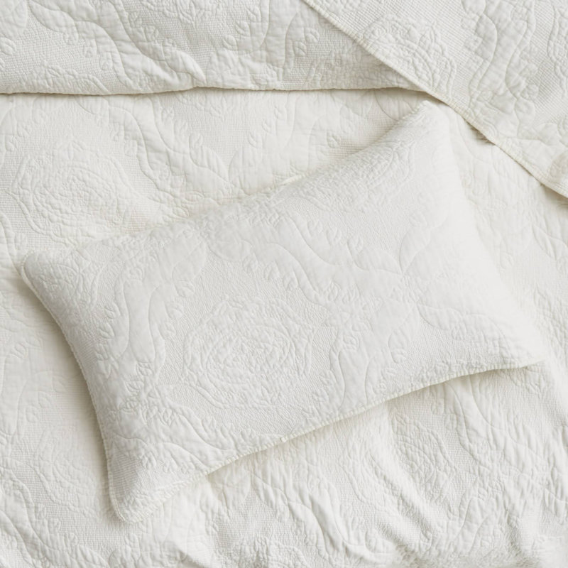 Modern & Contemporary Quilt, California King