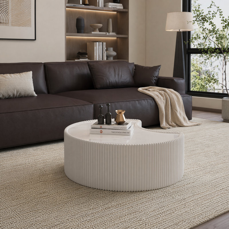 Élégante table basse en cuir en forme de croissant, table basse en pierre frittée, tables basses modernes pour salon, Blanc