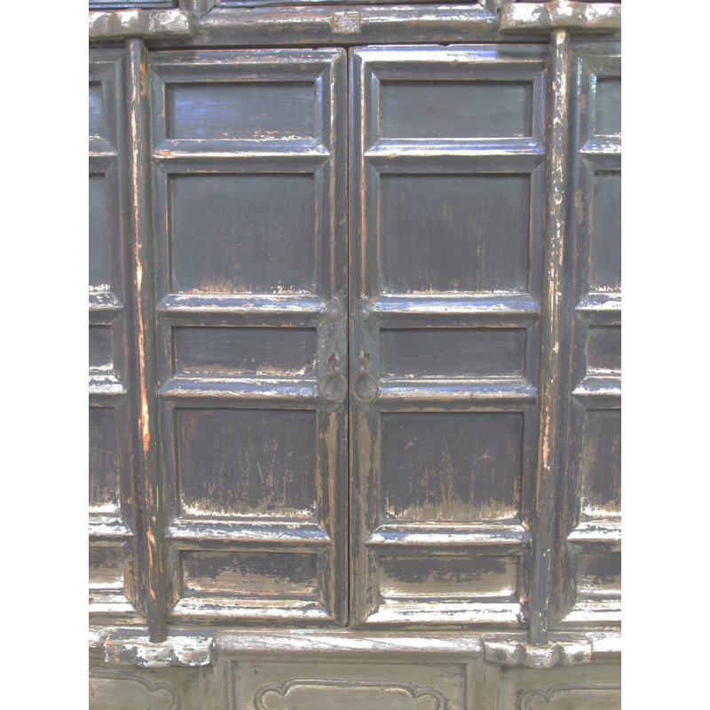 17th Century Elm Cabinet