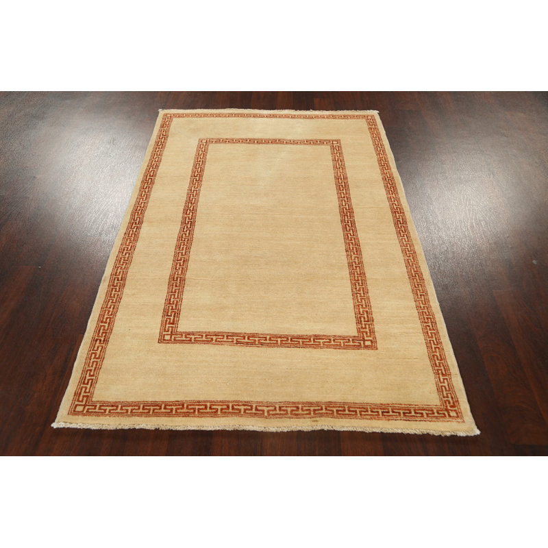 Tapis ivoire noué à la main de conception unique 4 pi 2 po x 6 pi 3 po