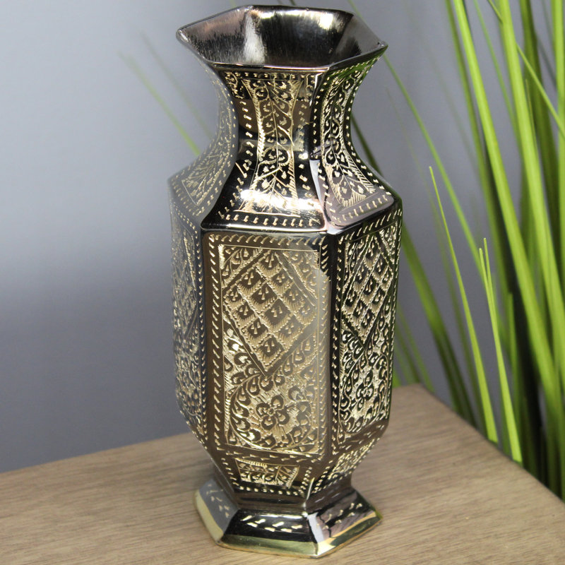 Vase de table en métal doré 7,5" Tioga