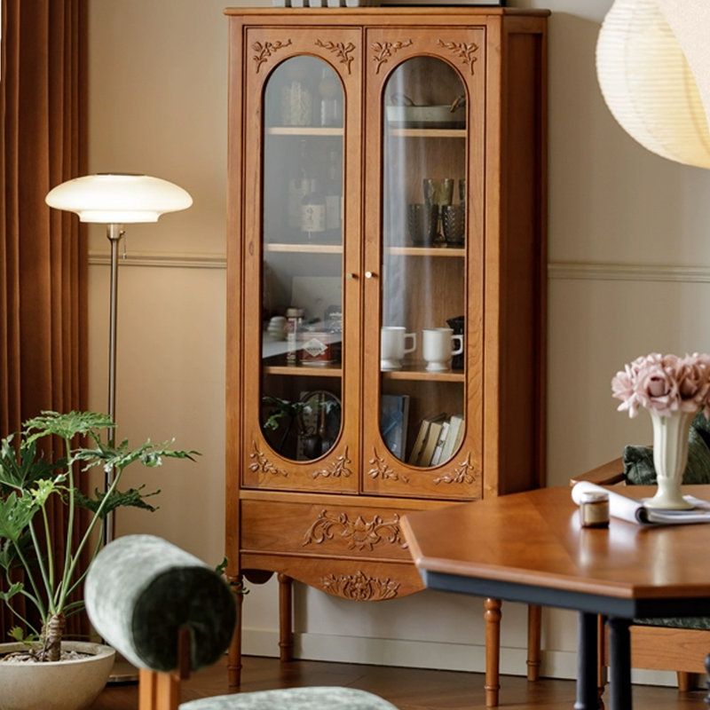 Vitrines en bois massif brun et verre