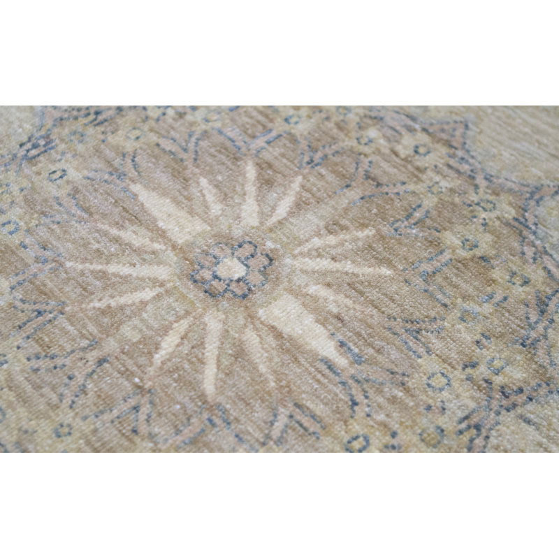 Ziegler Hand-Knotted High-Quality Green Area Rug