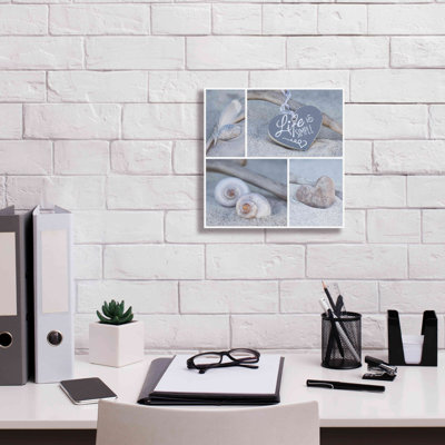 «Summer Beach Still Life Collage» par Andrea Haase, estampe numérique sur toile