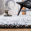 Tapis argenté / gris en laine touffeté à la main Alora-1293033078