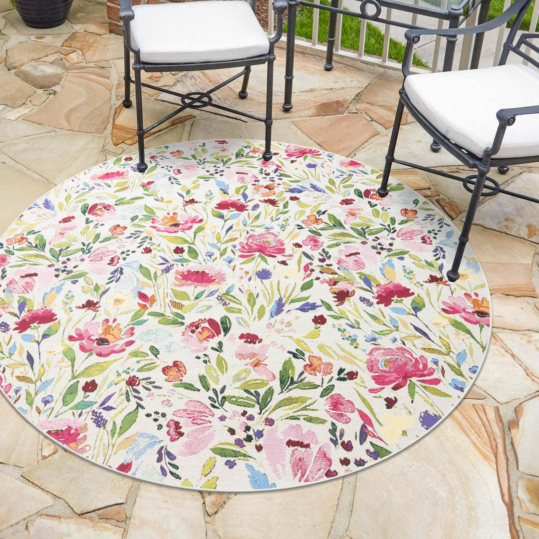 Firman Washable Floral Indoor / Outdoor Rug Beachcrest Home™ Rug 