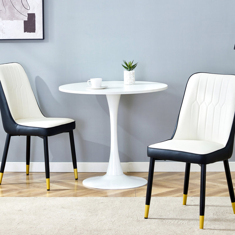 Chaise moderne à deux tons de 2 - blanc et noir avec pieds dorés pour un look contemporain, 2