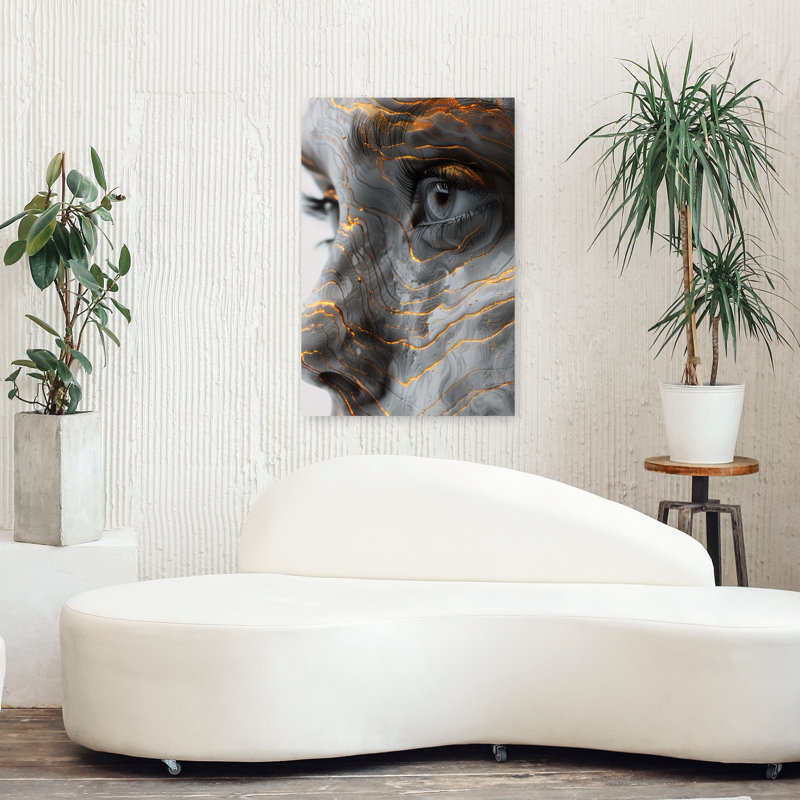 Golden Face, architecture contemporaine, art mural, 36" H x 24" W
