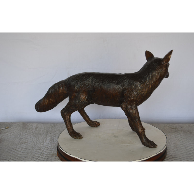Statue bronze Maumee Fox - Taille: L 36 po x l 11 po x H 19 po.