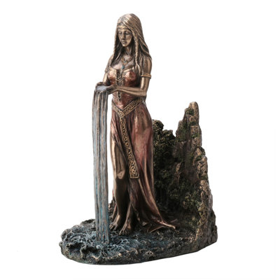 Kumar Figurines & Sculptures
