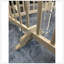 Barrières réglables autoportantes en bois pour chien pour l'intérieur, idéales pour les portes, les escaliers et les espaces étroits