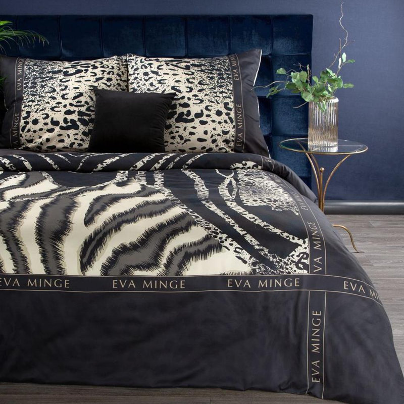Furkhan Animal Print Duvet Cover Set with Pillowcases