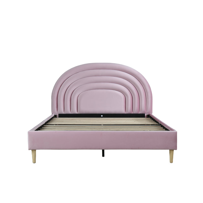 Halis Upholstered Scalloped Bed