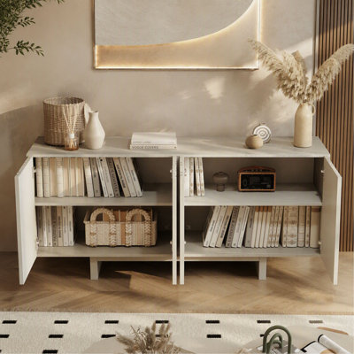 Buffet de 63 po de largeur