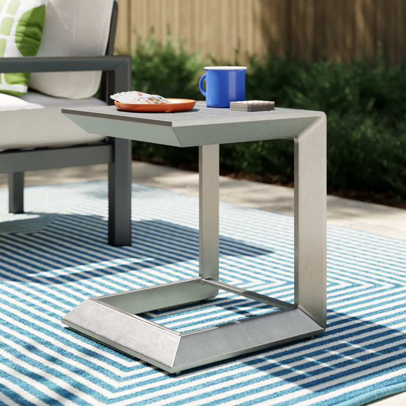 Table d'appoint en métal Harleen, Orange, H 17 po x l 16 po x P 16 po