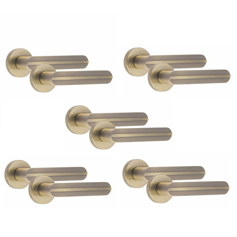  5 Pairs Modern Lima Knurled Design Premium Door Handles on Round Rose in Antique Brass