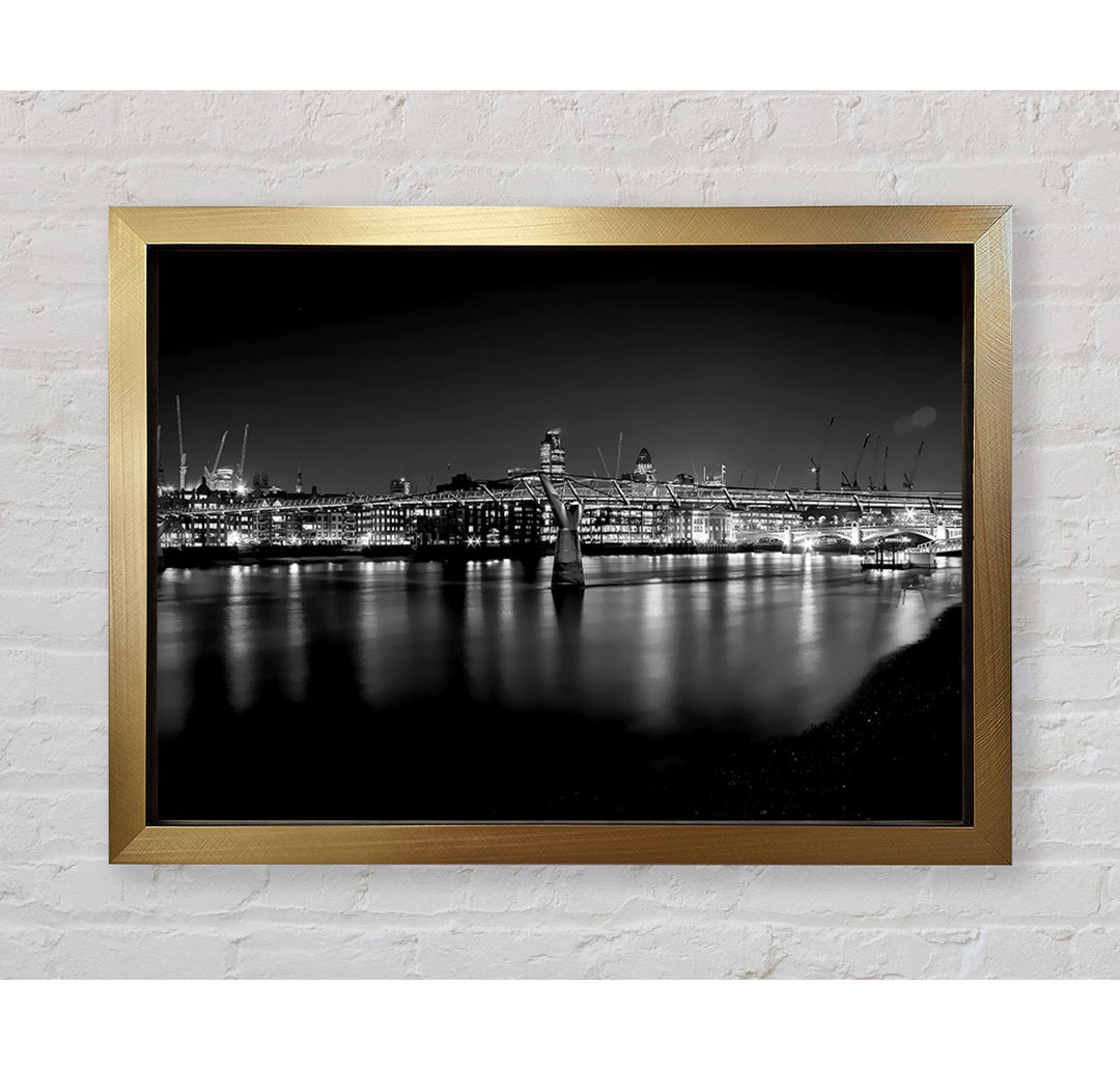 London Thames B And W Nights - Einzelner Bilderrahmen Kunstdrucke