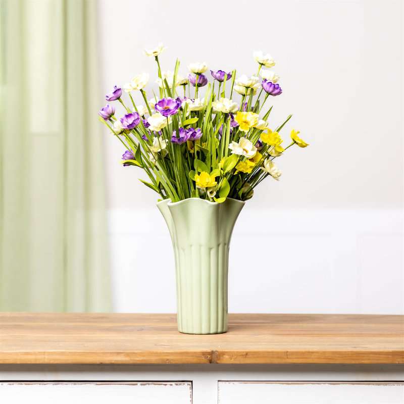 Vase cannelé festonné 9 "