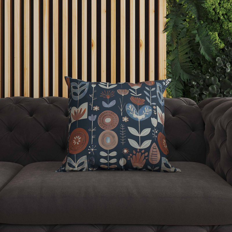 Coussin intérieur / extérieur Baltic Blossoms, Carré 20 po, Bleu / rouge / marine