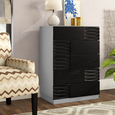 Chassidi 33'' W 5 - Drawer Dresser