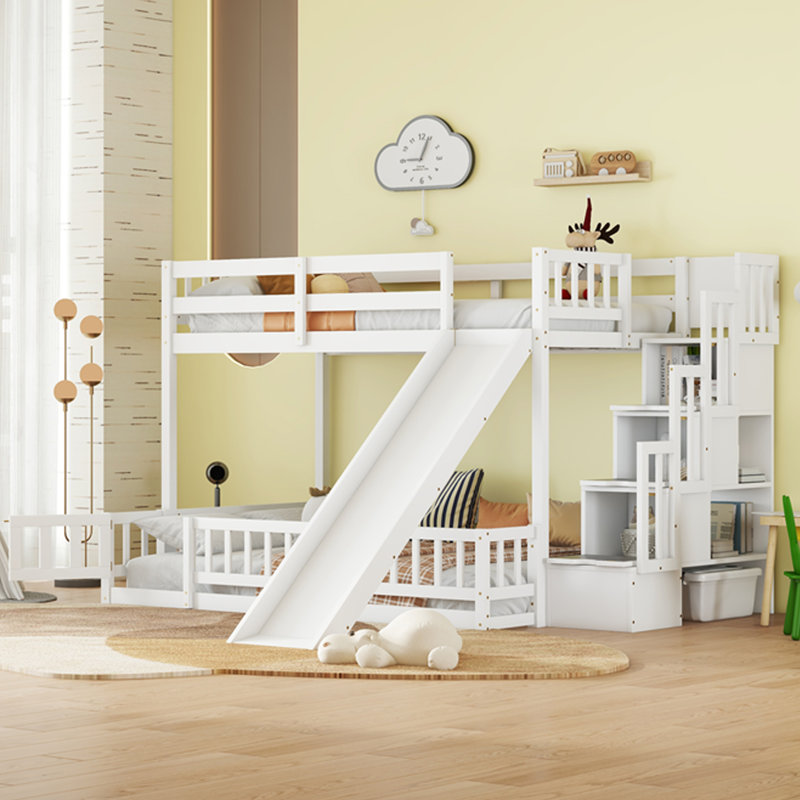 Lit simple superposé au dessus d'un lit double avec glissade, escalier de rangement, lit superposé en bois de pin massif avec garde-corps, blanc