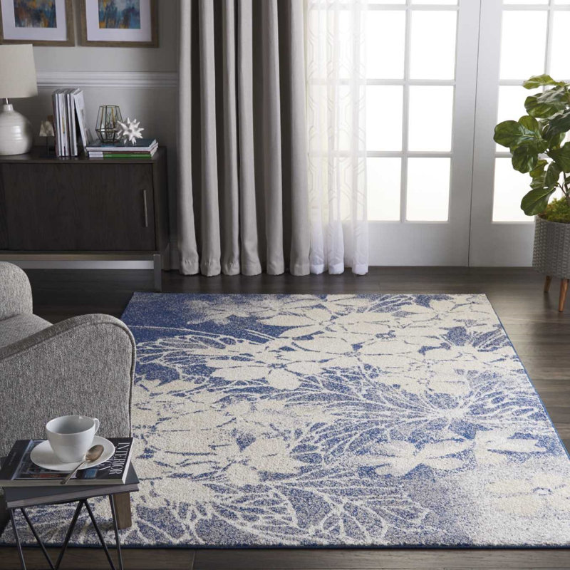 Leeming Floral Indoor Rug, Rectangle 6' x 9'