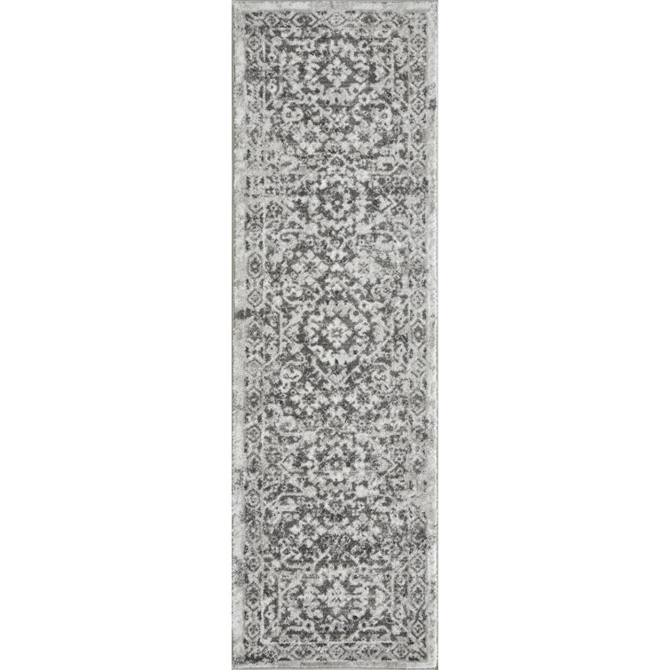 Raghdah Washable Oriental Indoor Rug