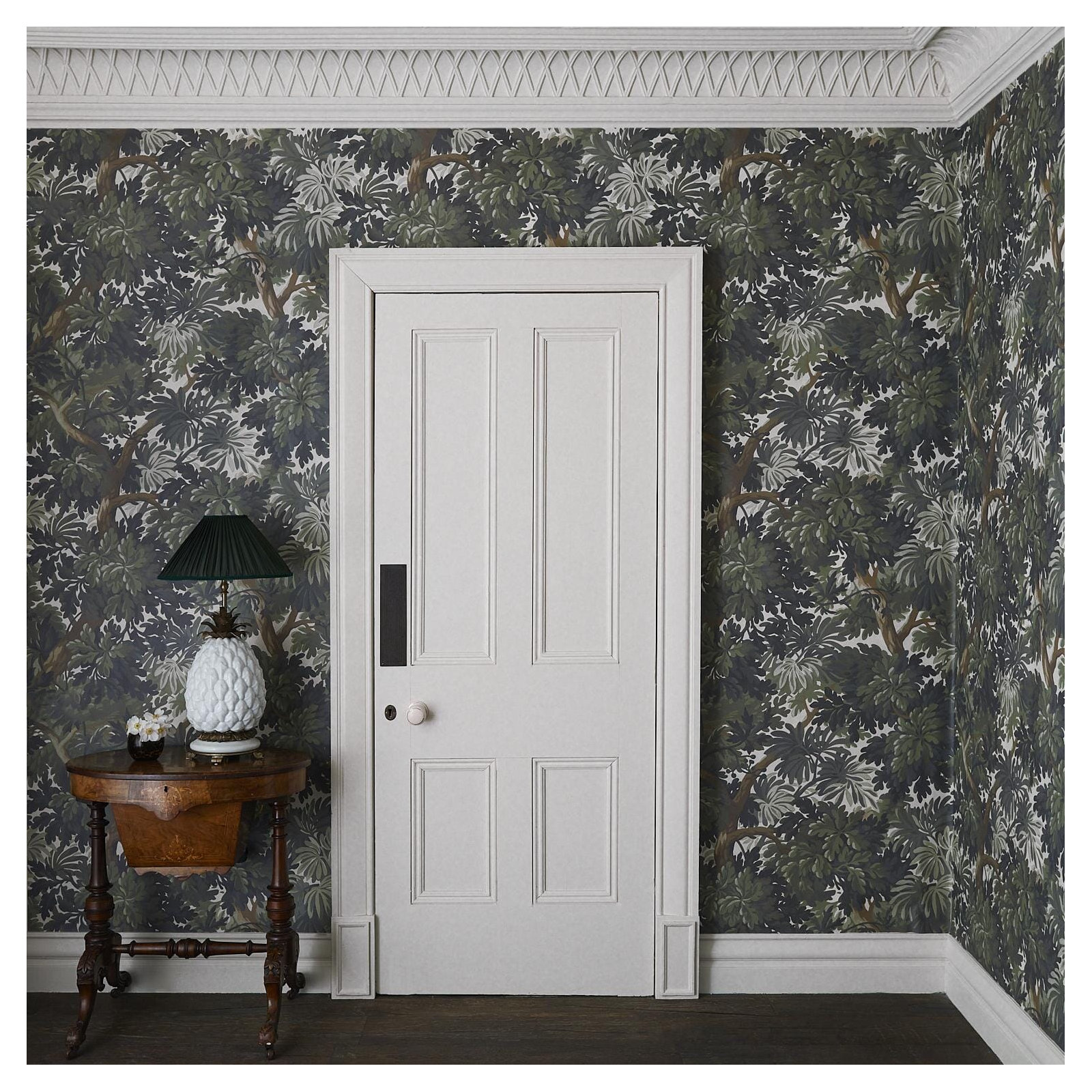 Foris Magna Wallpaper, Verdure, 32.81' L x 26.97" W