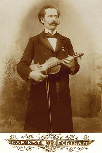 Violoniste-reproduction de photo, H 30 po x l 20 po