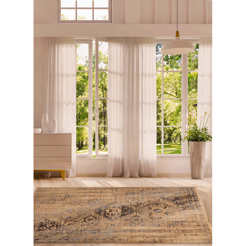 Jules Serapi Beige Rug 8'2" x 9'9"