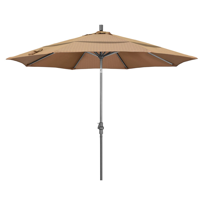 Parasol de marché Broadmeade octogonal Sunbrella, Performance séquoia de terrasse