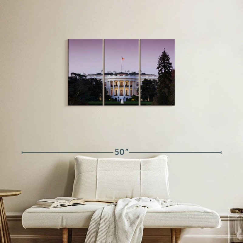 Maison blanche au crépuscule, H 20 po x l 33 po