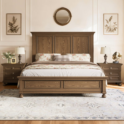 3-Piece Classic Solid Wood Bedroom Set,Includes 65" H King Size Bed And Two Nightstands,Light Brown