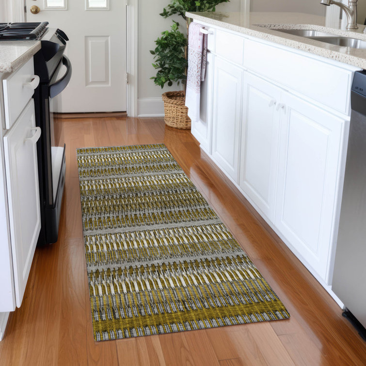 Jurnee Washable Striped Indoor / Outdoor Rug