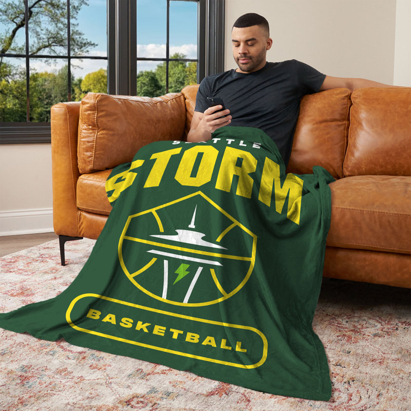 Jeté WNBA High Block, Tempête de Seattle