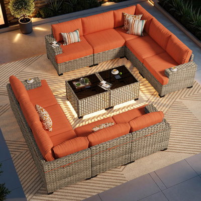 Ensemble modulaire d'extérieur 10 personnes avec coussins et tables basses à DEL, ensemble de patio en osier toutes saisons