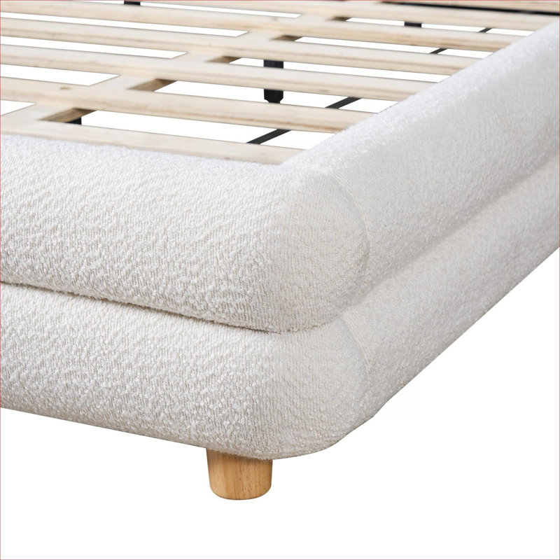 Structure de lit tapissier de très grand lit, tête de lit courbée épaisse de luxe, pieds en bois massif en tissu blanc doux