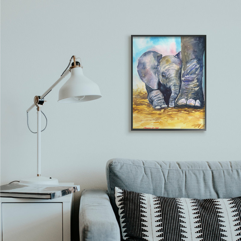 «Baby Elephant at Feet» par George Dyachenko - peinture sur toile tendue, H 30 po x l 24 po, Giclée encadrée noir minuit