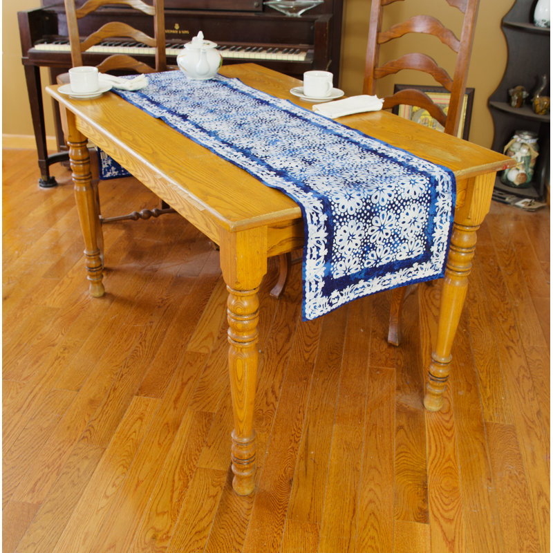 DAISY BATIK BLUE 72" X 15" RUNNER