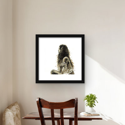 «Woman in sépia» - reproduction matte encadrée brune pour la décoration intérieure