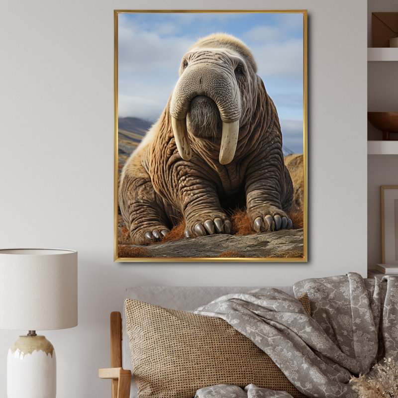Morse majestueux ivoire - animaux, reproduction d'art sur toile, H 44 po x l 34 po x P 1,5 po, Cadre flottant doré