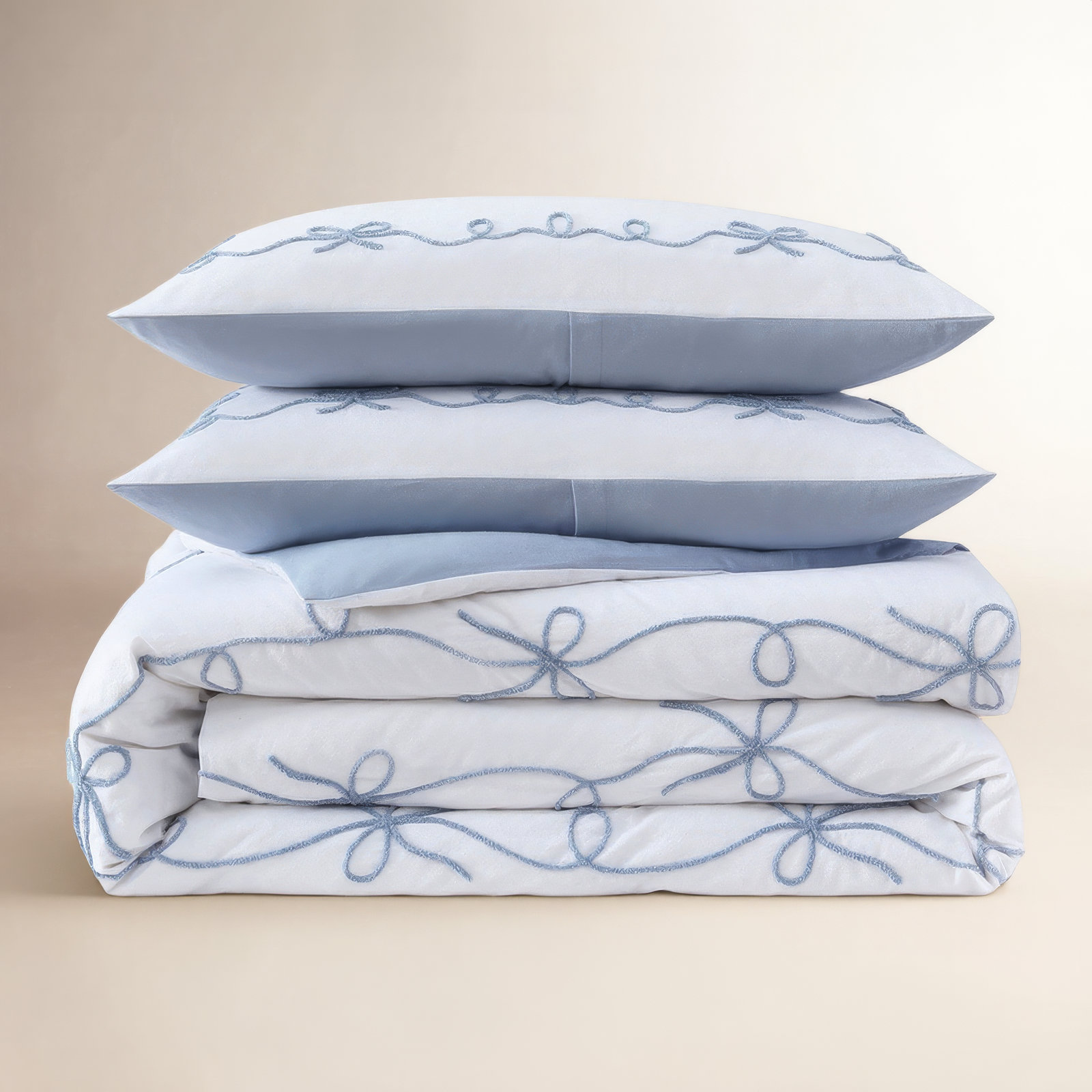 Sasha Bows Cotton Comforter Set, Queen Comforter + 2 Standard Shams