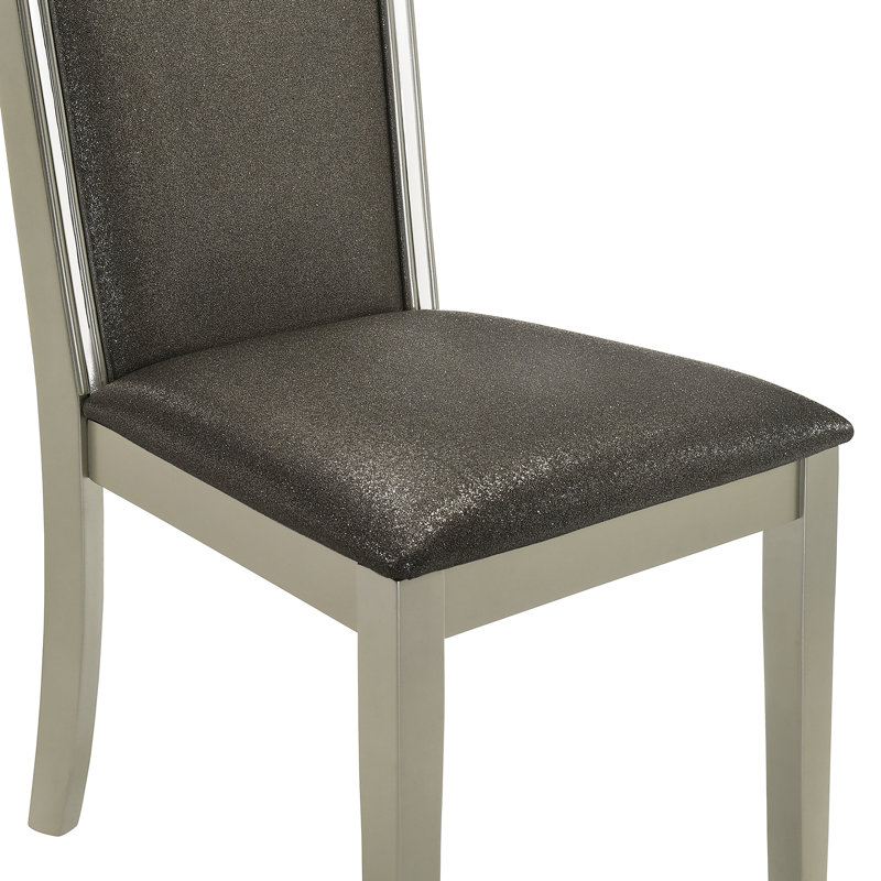 Chaise d'appoint rembourrée en bois Eraldo
