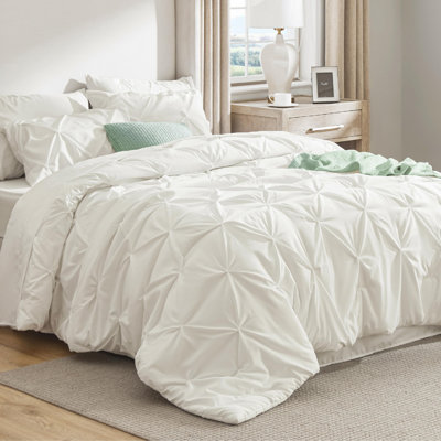 Bedsure Cal King Burgundy Pintuck Bed-in-a-Bag - Ivory Pinch Pleat Comforter Set with Sheets, Pillowcases & Shams (Set of 7)