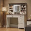 Bureau de meuble-lavabo de style campagnard avec portes de grange, miroir et lumière DEL Kerusin