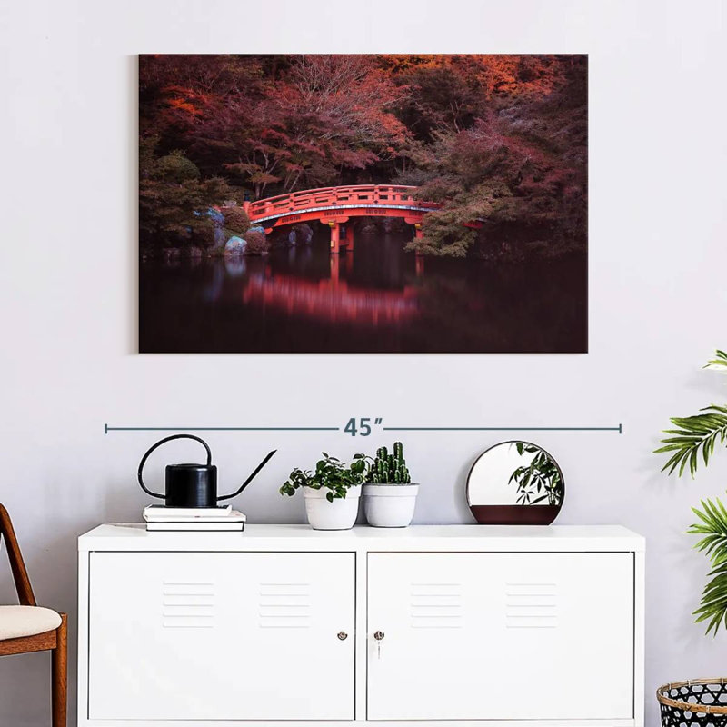 Lilie en automne au pont de Kyoto, H 26 po x l 39 po