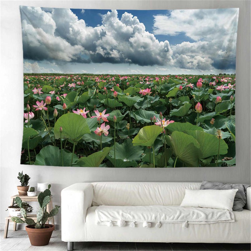 Tapisserie en polyester avec accessoires suspendus