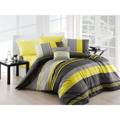 Mizell Striped Duvet Cover Set with Pillowcases