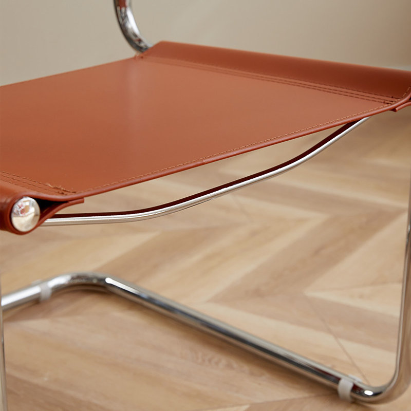 Fauteuil d'appoint en cuir Momei Saddle, Ambre
